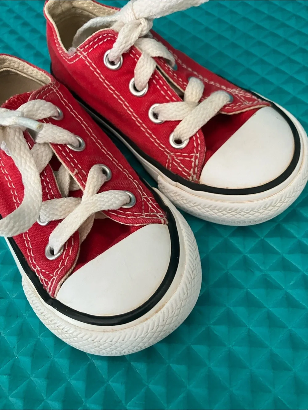CONVERSE Chuck Taylor All Star Baby Low Top Red Canvas Shoes | 5